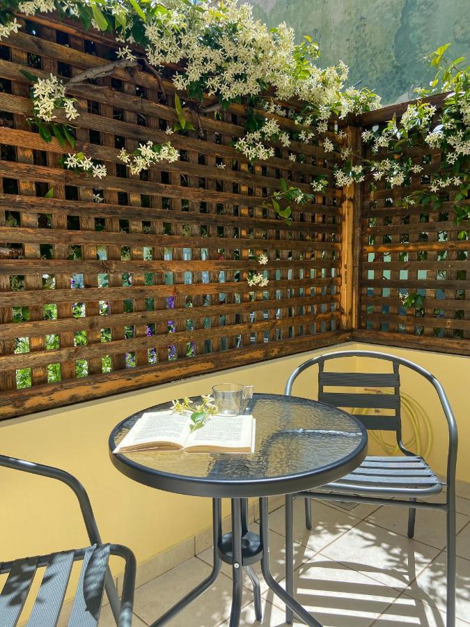 Ermis Apartments Argostoli  Exterior photo